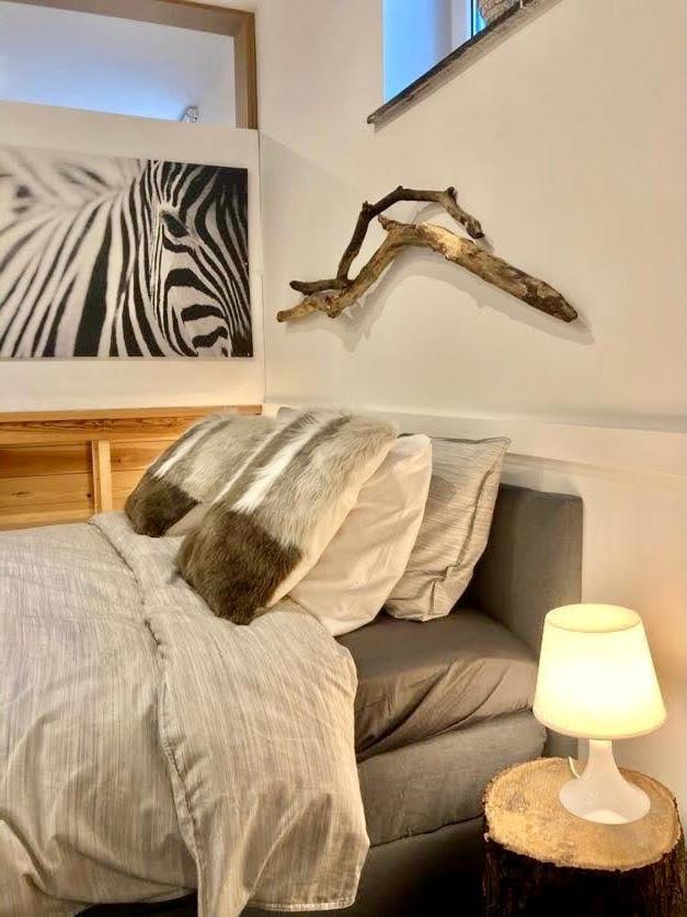 Studio - Tour D'Heloise - 10' De Bruxelles 拉许尔普 外观 照片